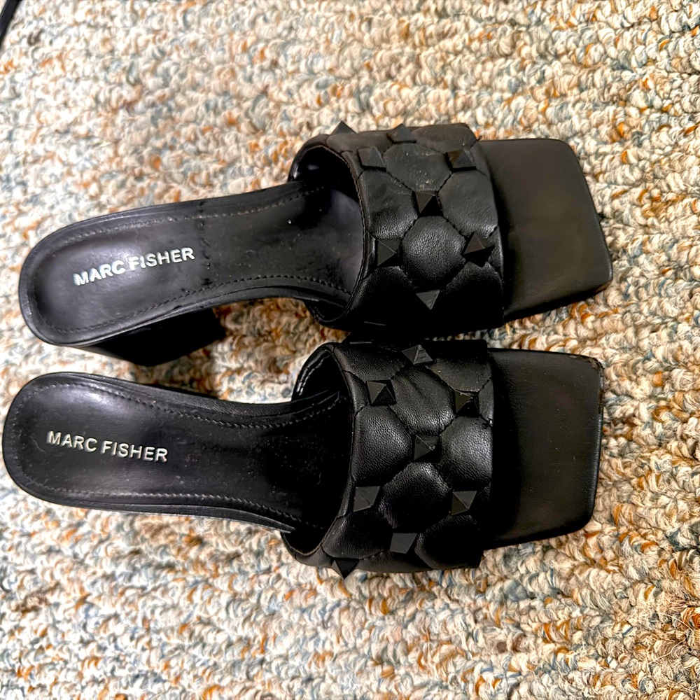 Marc fisher sandals 8M